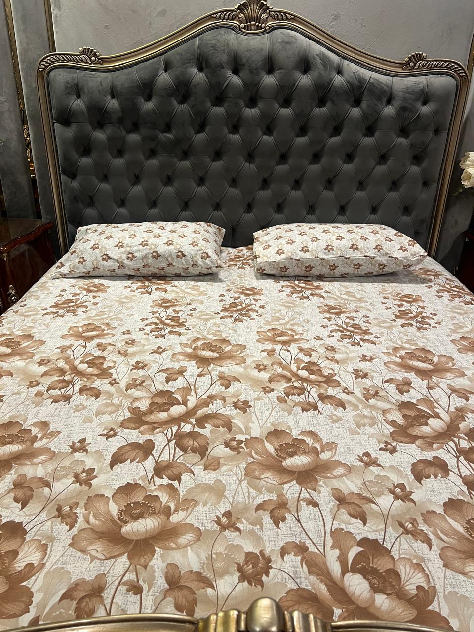 Toffee Petals